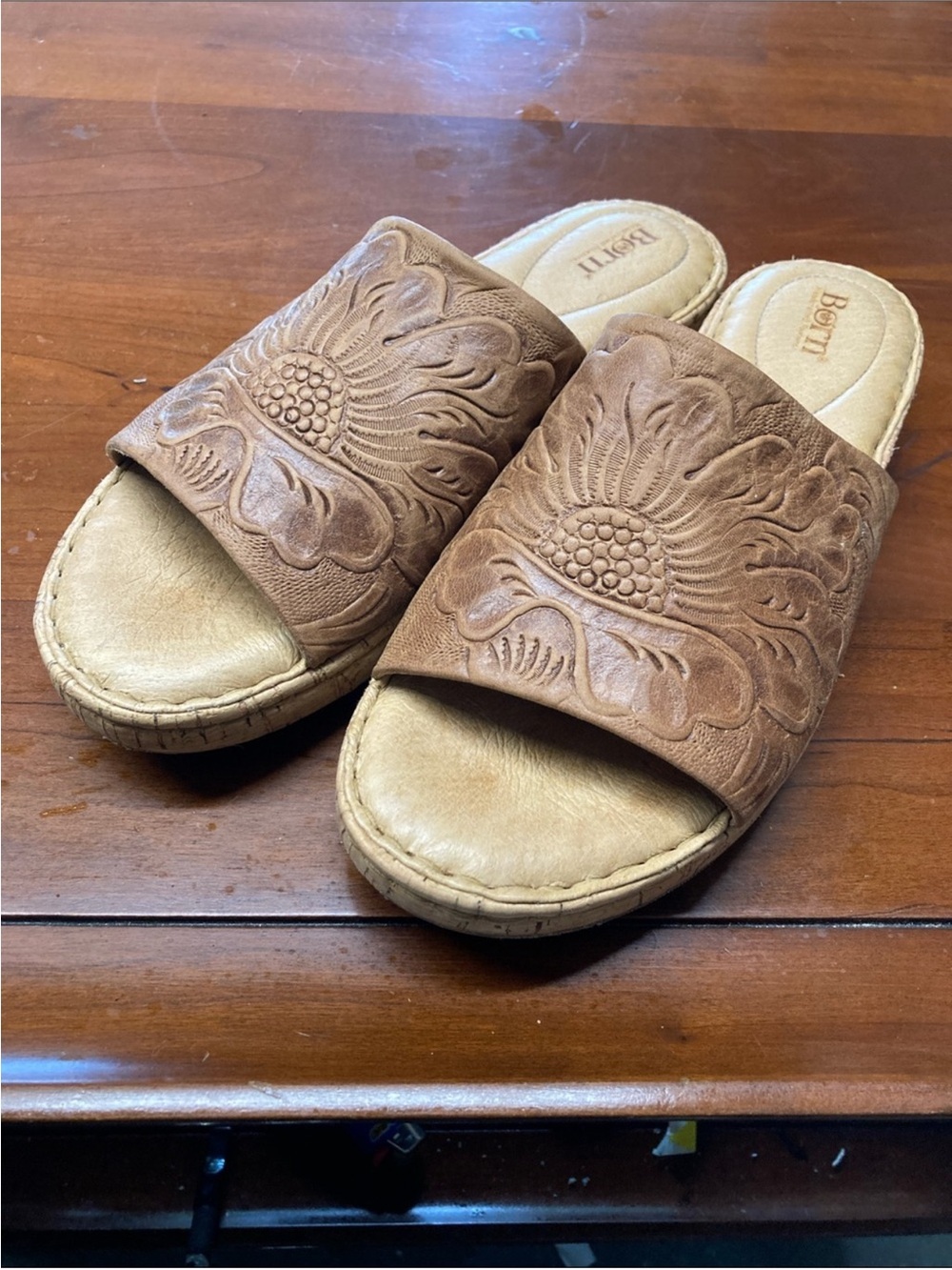 Born Brown Leather Floral sandals